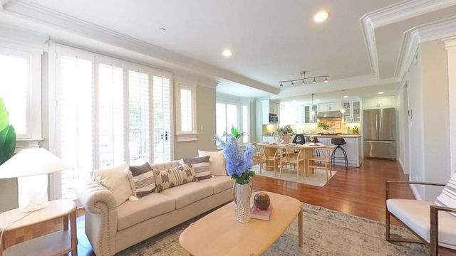 1226 El Camino Real # 201, Burlingame