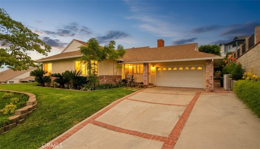 821 Groton Drive, Burbank