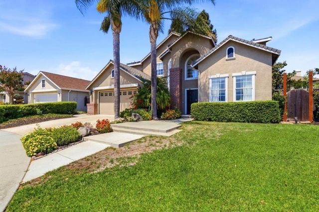 1301 Peregrine Drive, Gilroy