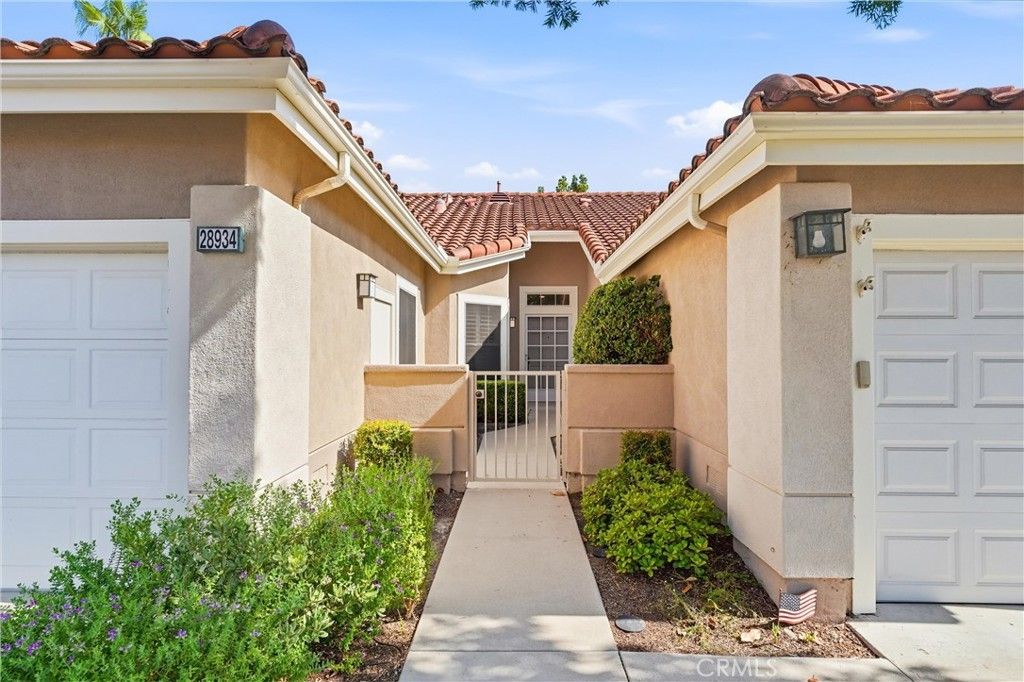 28934 Paseo Picasso, Mission Viejo