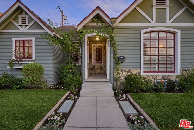 5960 Airdrome Street, Los Angeles