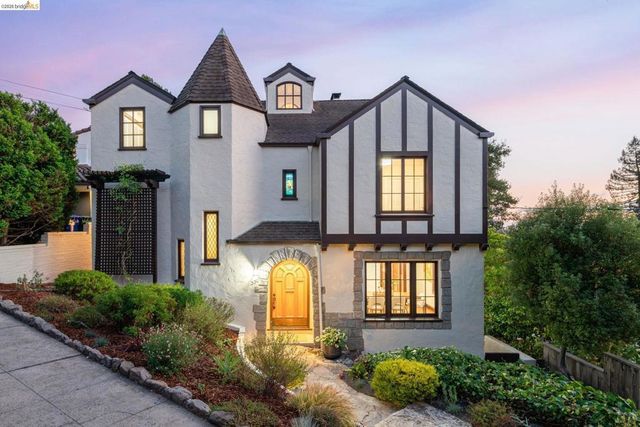 330 Wildwood Avenue, Piedmont