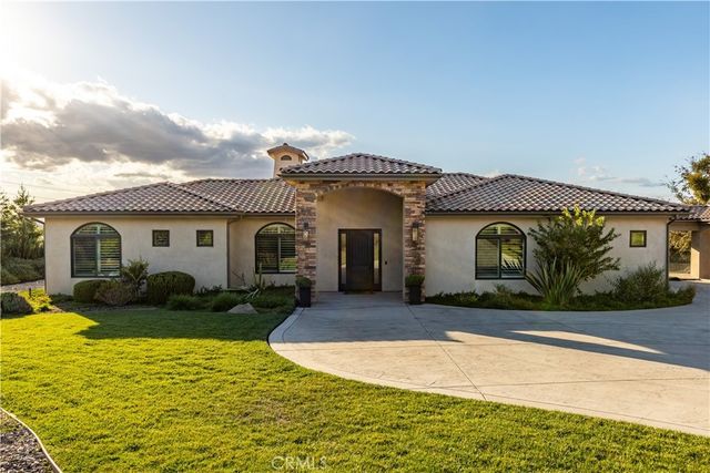 1110 Burnt Rock Way, Templeton