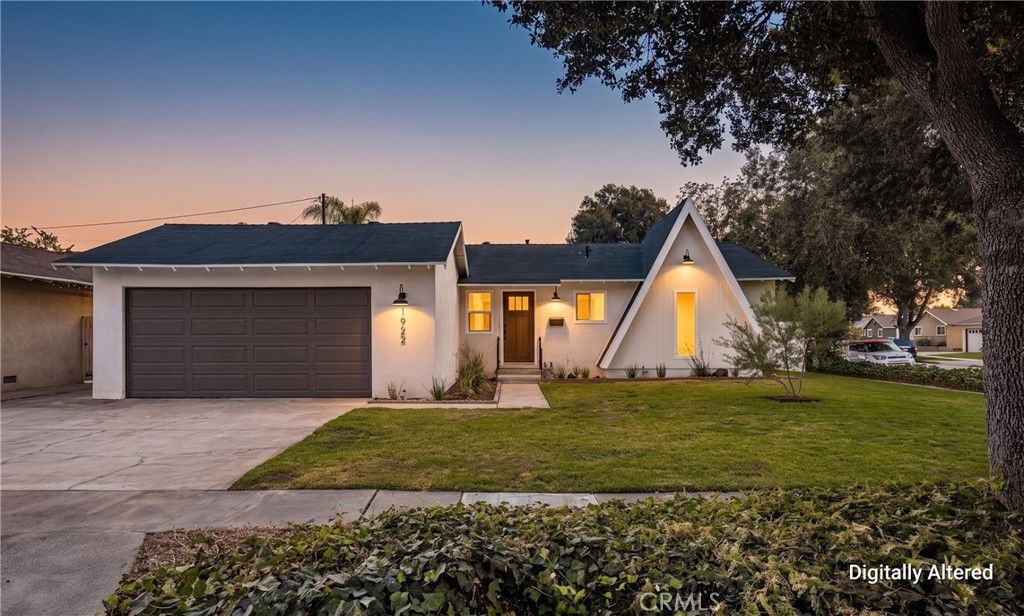 1922 W Flora Street, Santa Ana