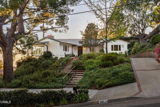 2335 Jayma Lane, La Crescenta
