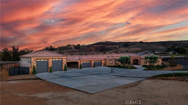 39760 Amber Court, Murrieta