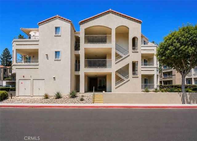 1030 Vista Del Cerro Drive # 104, Corona