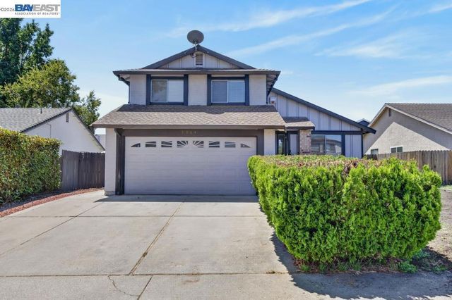 3964 Sitting Bull Way, Antelope