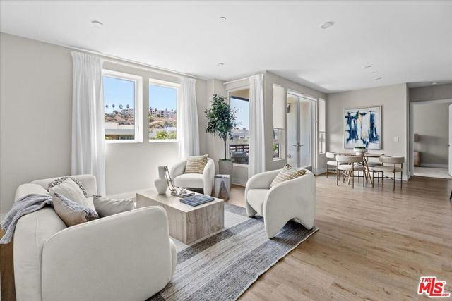 6030 Seabluff Drive # 412, Playa Vista