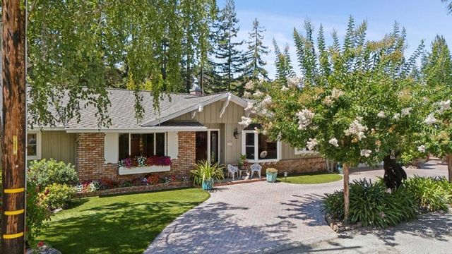 1650 Cordilleras Road, Redwood City