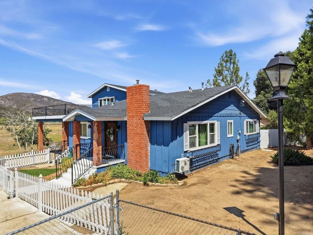 8218 Valley View Trail, Pine Valley
