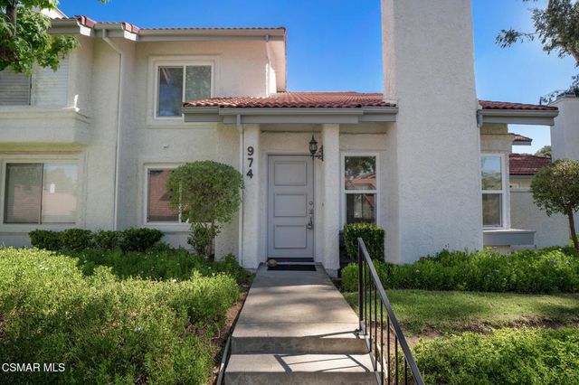 974 Quarterhorse Lane, Oak Park