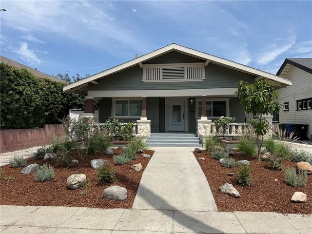 1481 W 49th, Los Angeles