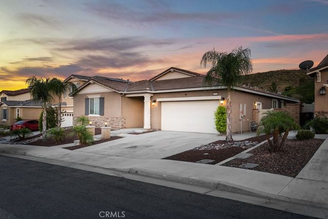 24763 Silver Stone Court, Menifee