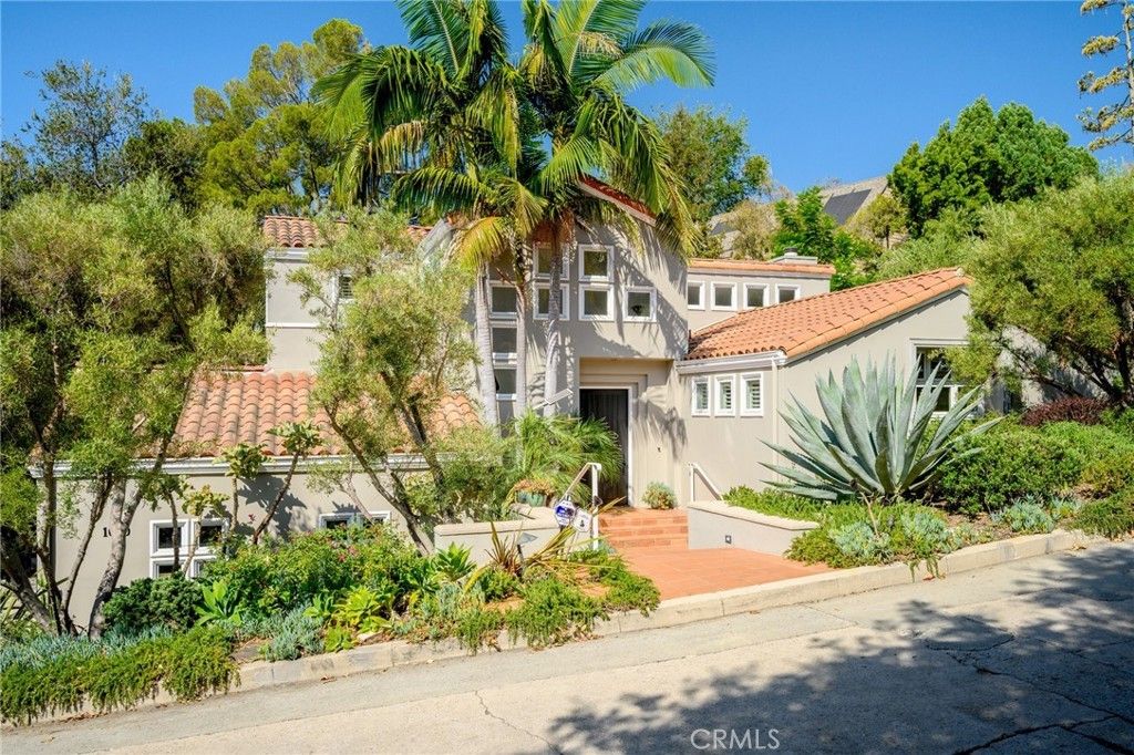 1040 Hillcroft Road, Glendale