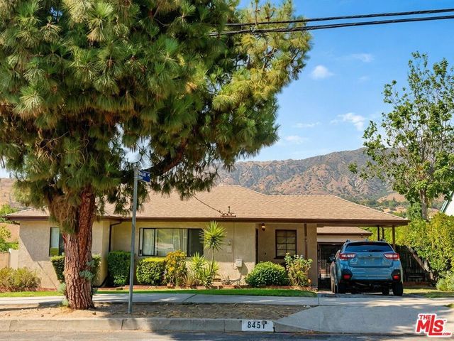 8451 Wentworth Street, Los Angeles