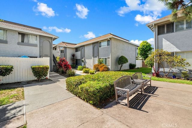 9705 Bickley Drive # 5, Huntington Beach