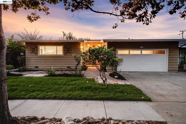 1029 Bonner Ave, Fremont