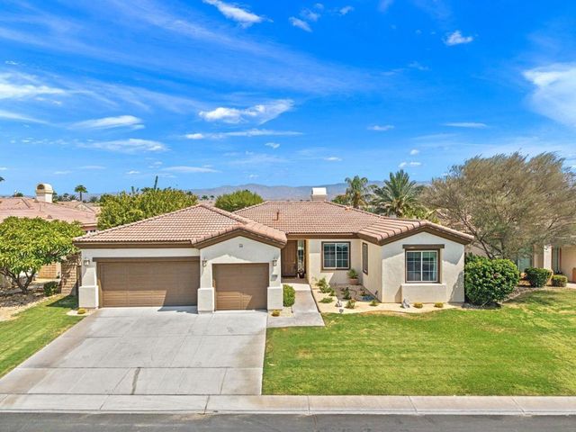 79786 Parkway Esplanade S, La Quinta