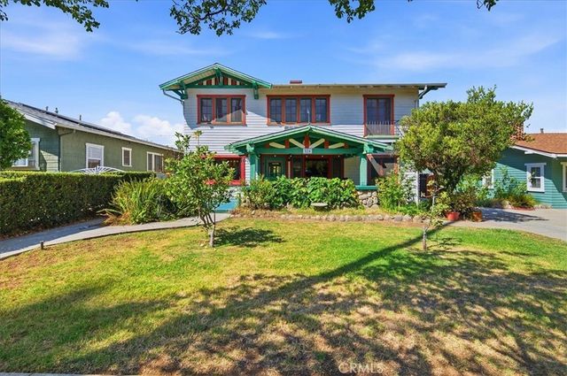 524 University Place, Redlands