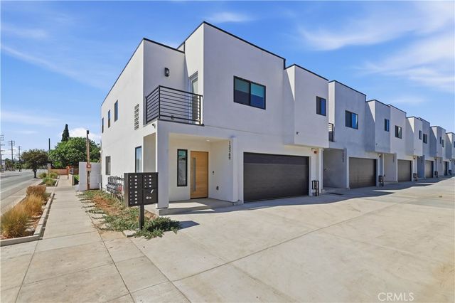 13369 W Cellest Parkway, Pacoima