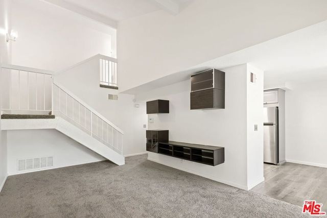 24817 Sand Wedge Lane, Santa Clarita