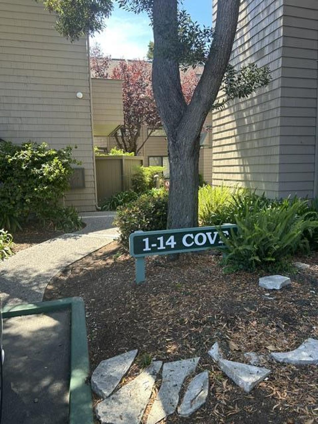 N/A, Redwood City