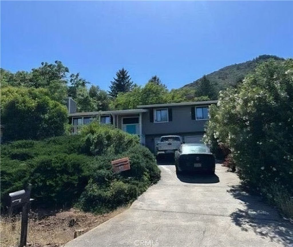 3539 Riviera, Kelseyville