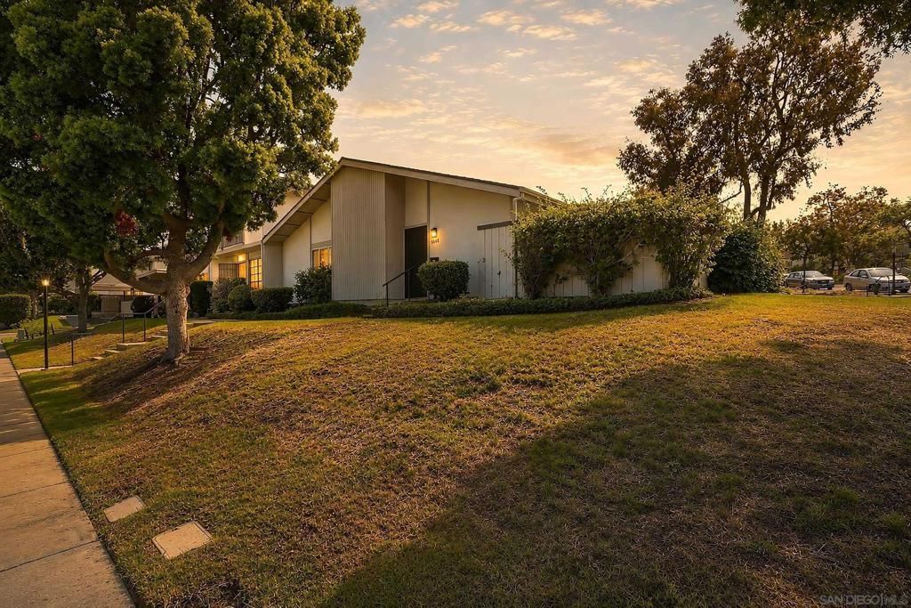 9645 Easter Way, San Diego