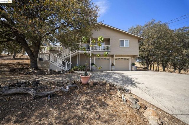 9729 Rastro Way, La Grange