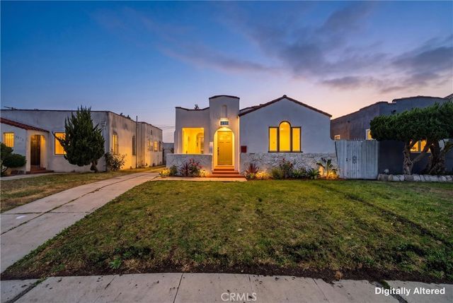 7611 S Hobart, Los Angeles