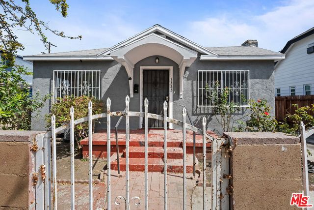 1333 W 57th Street, Los Angeles