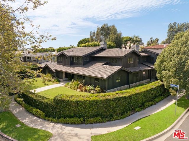 14901 Ramos Place, Los Angeles