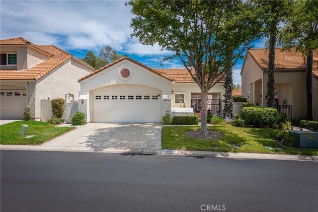 40536 Via Estrada, Murrieta