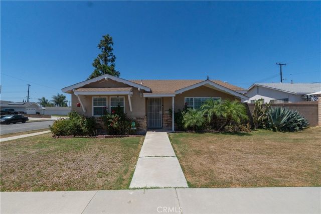 11629 Santa Gertrudes Avenue, Whittier
