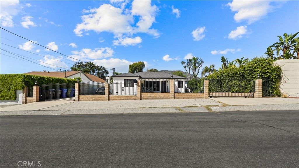 7815 Fenwick, Los Angeles