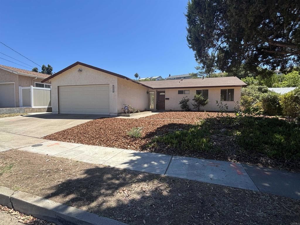 7205 Ballinger Avenue, San Diego