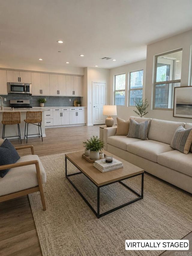 1233 Calle Pomelo # 3, Chula Vista