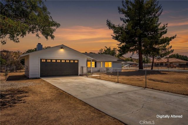 17405 Adobe, Hesperia