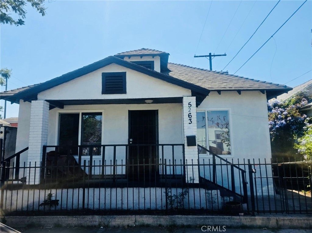 5263 Wadsworth, Los Angeles