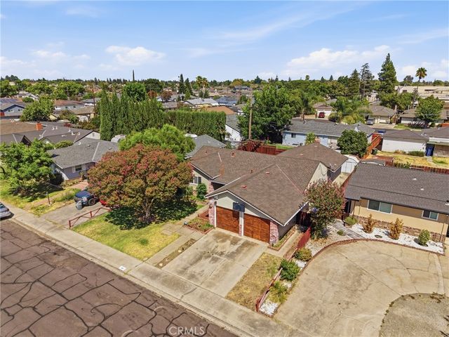 316 Charles, Manteca