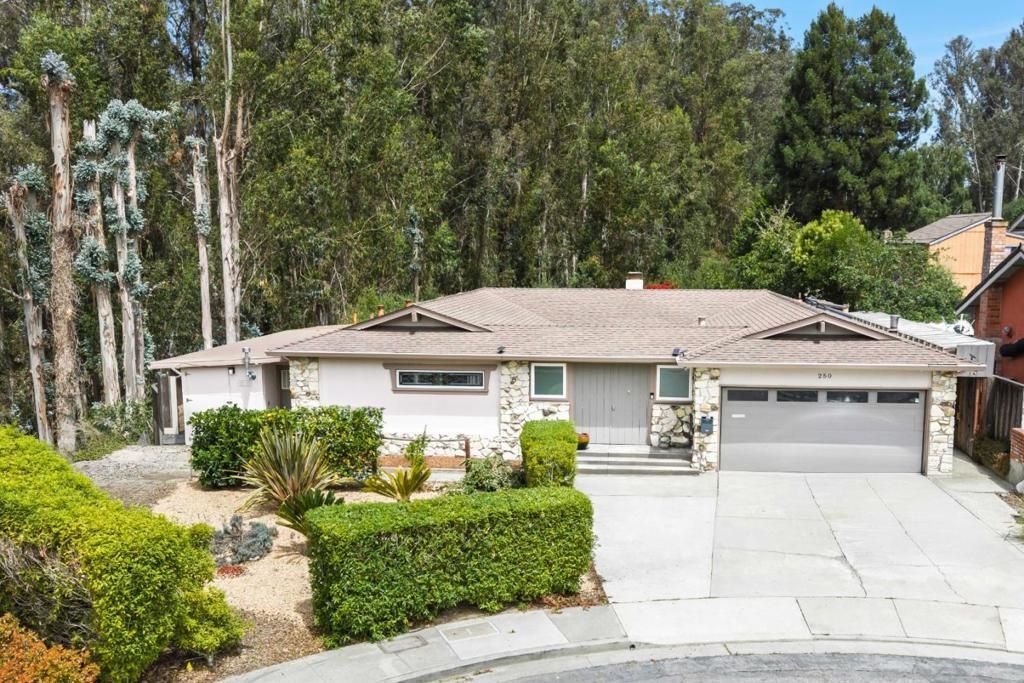 250 Segre Place, Santa Cruz