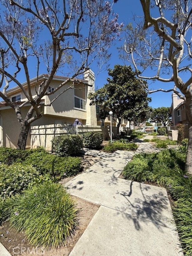 5225 Columbus, Oxnard