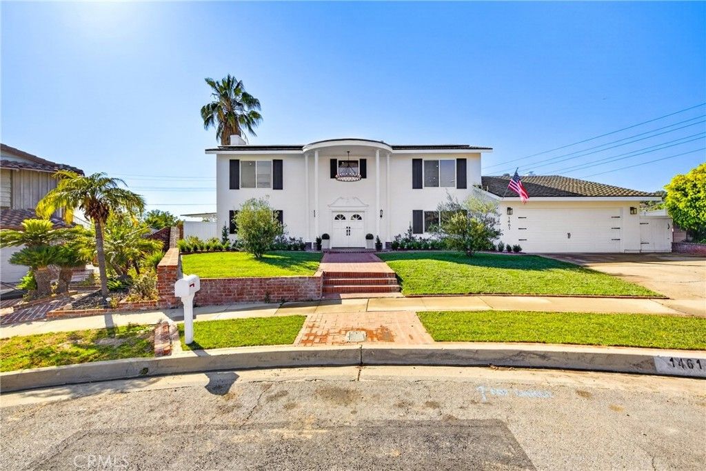 1461 Susan, La Habra