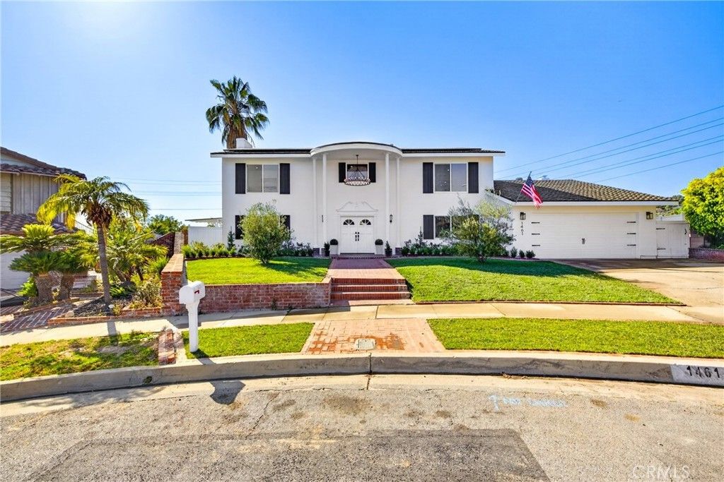 1461 Susan, La Habra