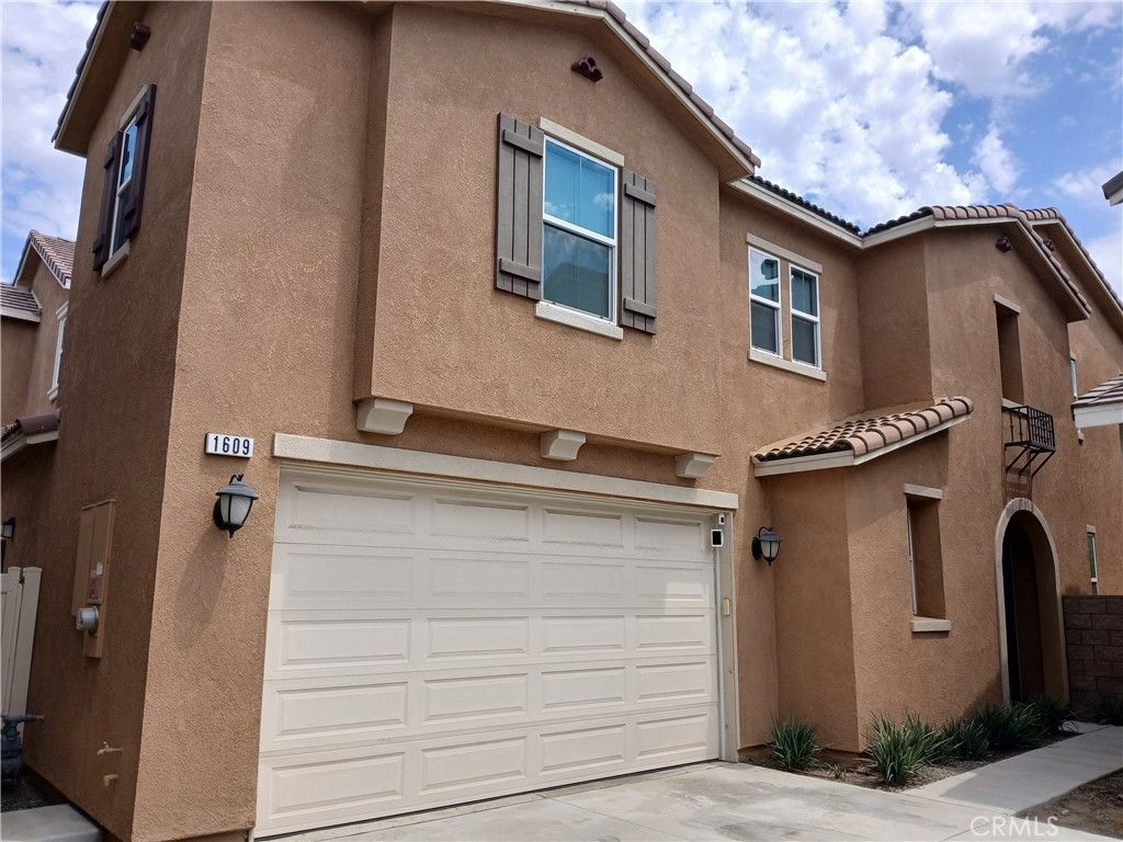 1609 Mahogany Tree, Upland