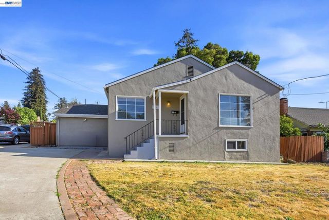 2241 Kelly St, Hayward