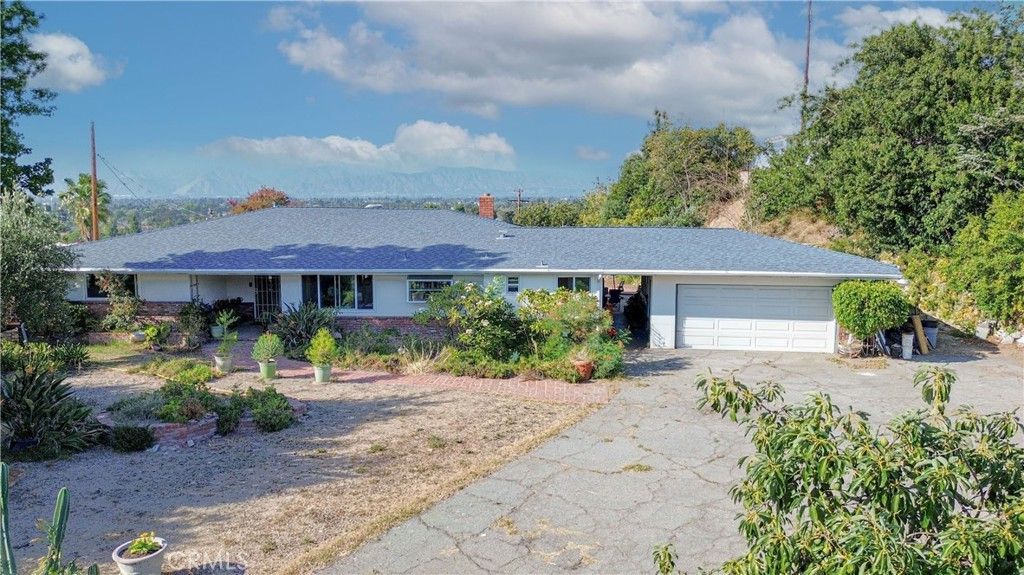 1343 E Maplegrove Street, West Covina
