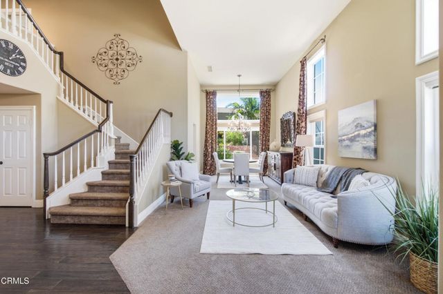 1143 Via Carranza, Camarillo