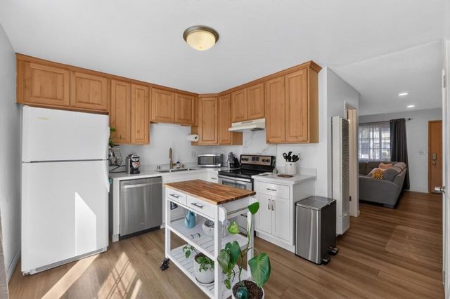 7742 Chestnut Street, Gilroy